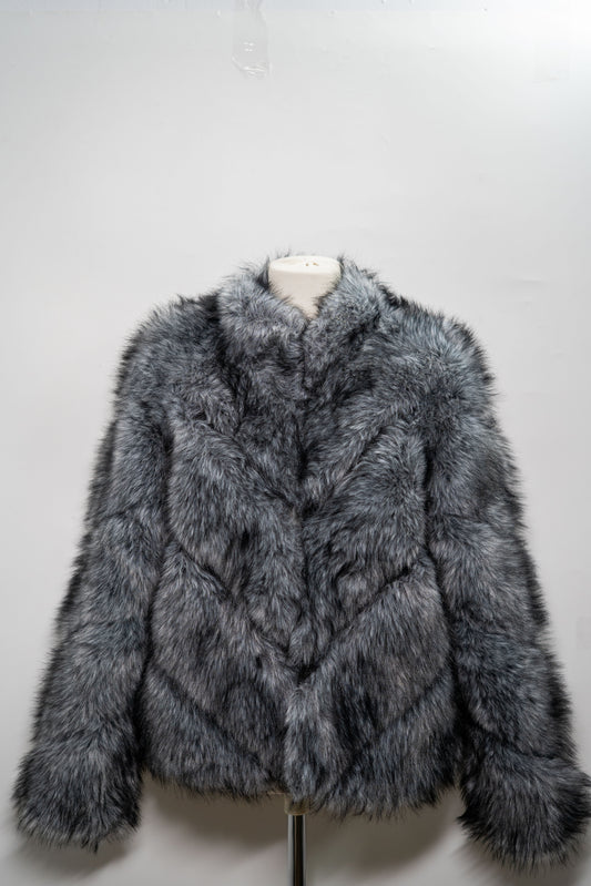 Jachetă "Frost Élite" din blană care imită prefect blana naturală gri