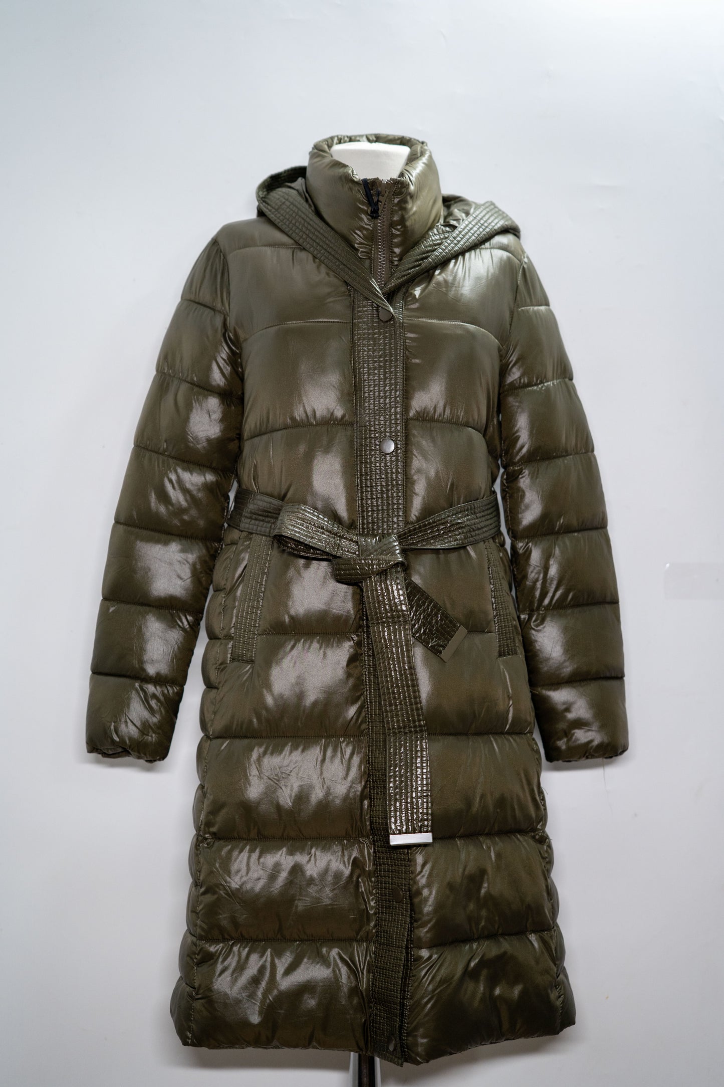 Geacă "Olive Armor" matlasată cu glugă și cordon