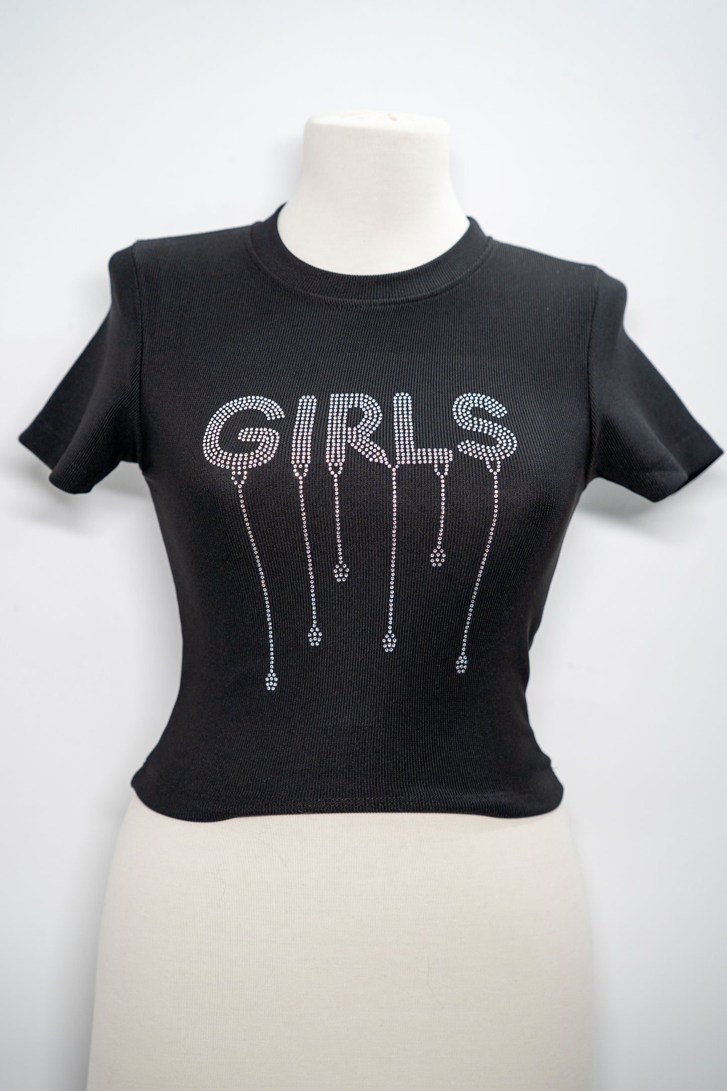 Top "Drip Girls" cu pietre strălucitoare