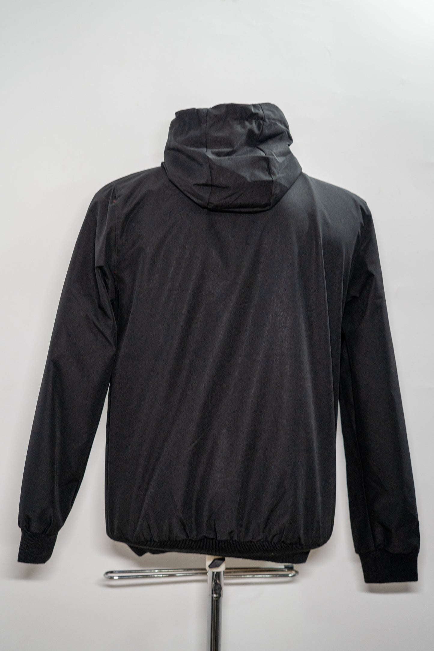 Jachetă "Moon Shield" cu glugă și buzunar frontal